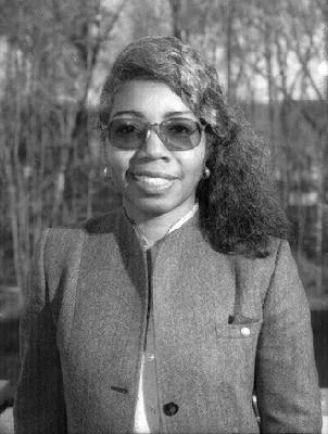 NASA portrait of Valerie L. Thomas